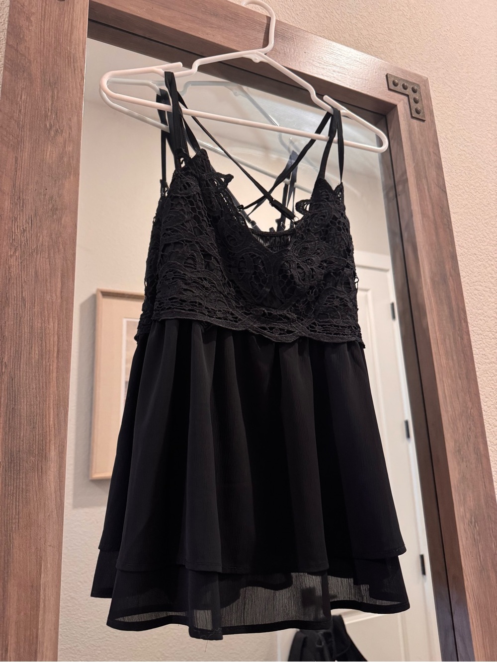 Black Lace & Chiffon Strappy Women's Tank Top